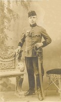 onierz armii austriacko - wgierskiej, wachmistrz Antoni Dej, w Wiedniu przed wybuchem I wojny wiatowej tj. w czasie zaborw. Pniejszy onierz Bkitnej Armii gen. Jzefa Hallera. Wspzaoyciel OSP w Gruszowie, kowal od 1921 roku.
